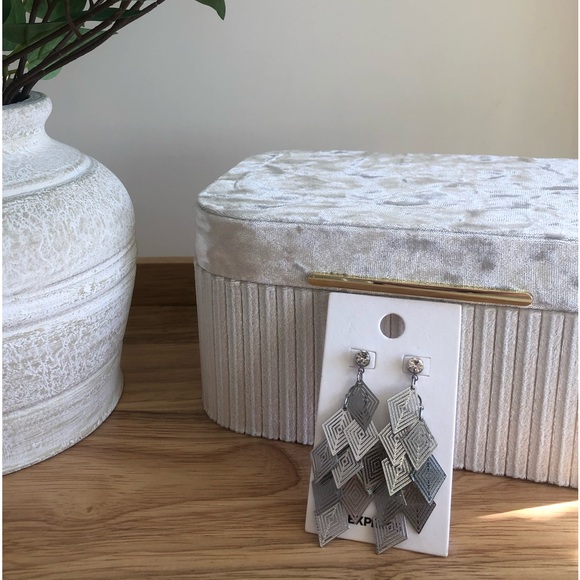 Express Silver Dangle Drop Earrings NEW faux diamond stud detail - Picture 12 of 14